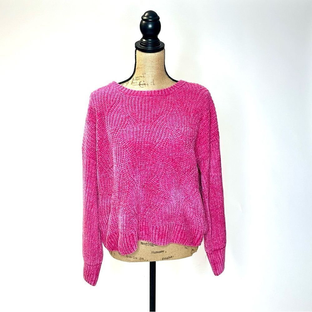 NWT Large -Pink Rose Hot pink chenille, cropped sweater, soft and cozy